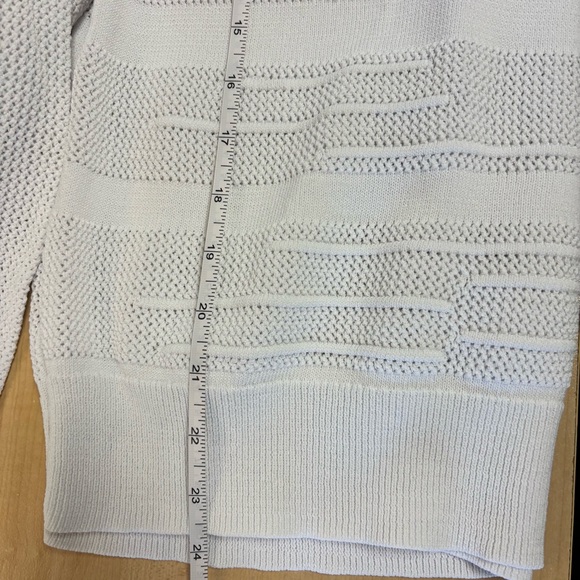 VINCE Mesh Knit Long Sleeve Crewneck Textured White Sweater size L - Picture 13 of 13